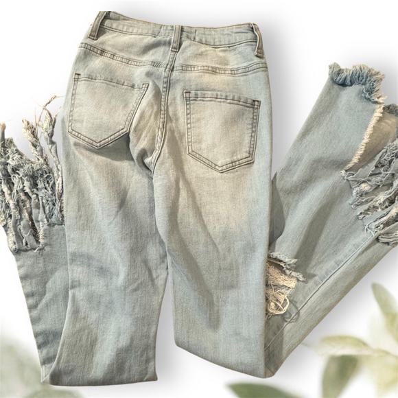 Akira Distressed Bellbottom Jeans Distressed Bootcut Jeans Akira Jeans 5(27) - Picture 2 of 9